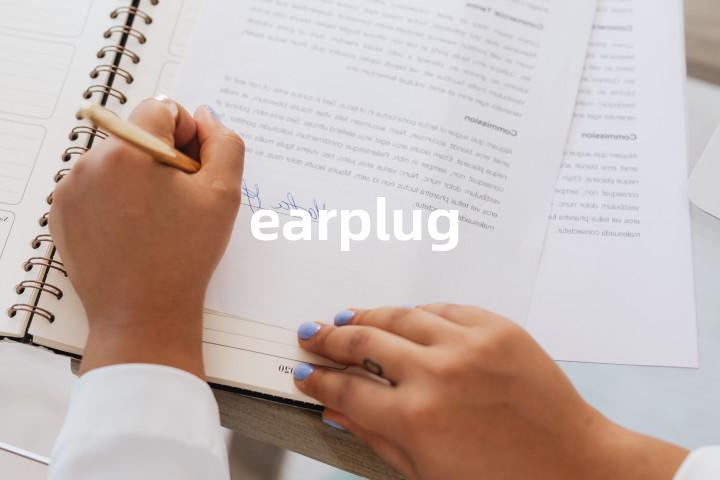 earplug